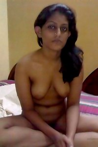 Desi Indian bhabhi nude