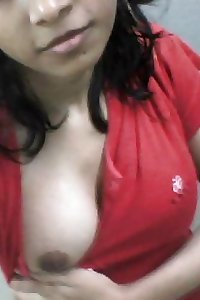 Indian young lady naked flash